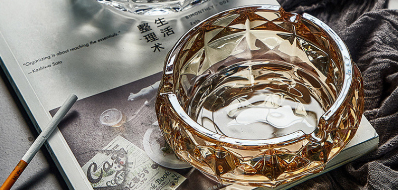 customized glass ashtray